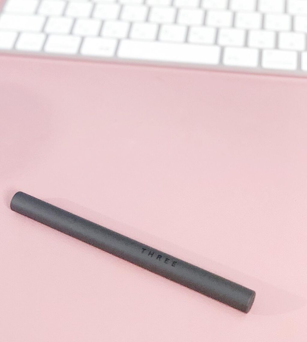 インディストラクティブルアイライナー 08 WILD BEAUTY/THREE/リキッドアイライナーを使ったクチコミ（1枚目）