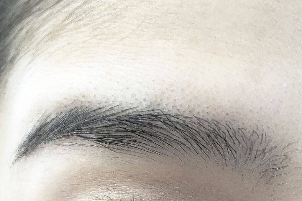 ケイト デザイニングアイブロウ3D/KATE/パウダーアイブロウを使ったクチコミ（3枚目）