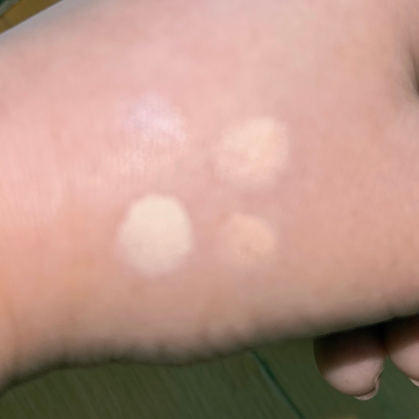 トーン ペタル フロート フローレス タッチ/to/one/パレットコンシーラーを使ったクチコミ(3枚目)