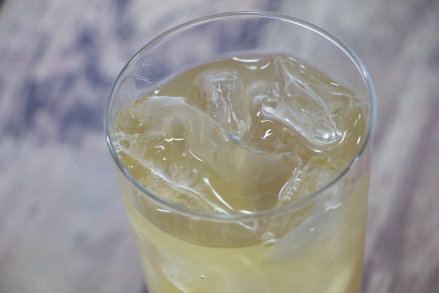 グラスに入った酢ドリンク