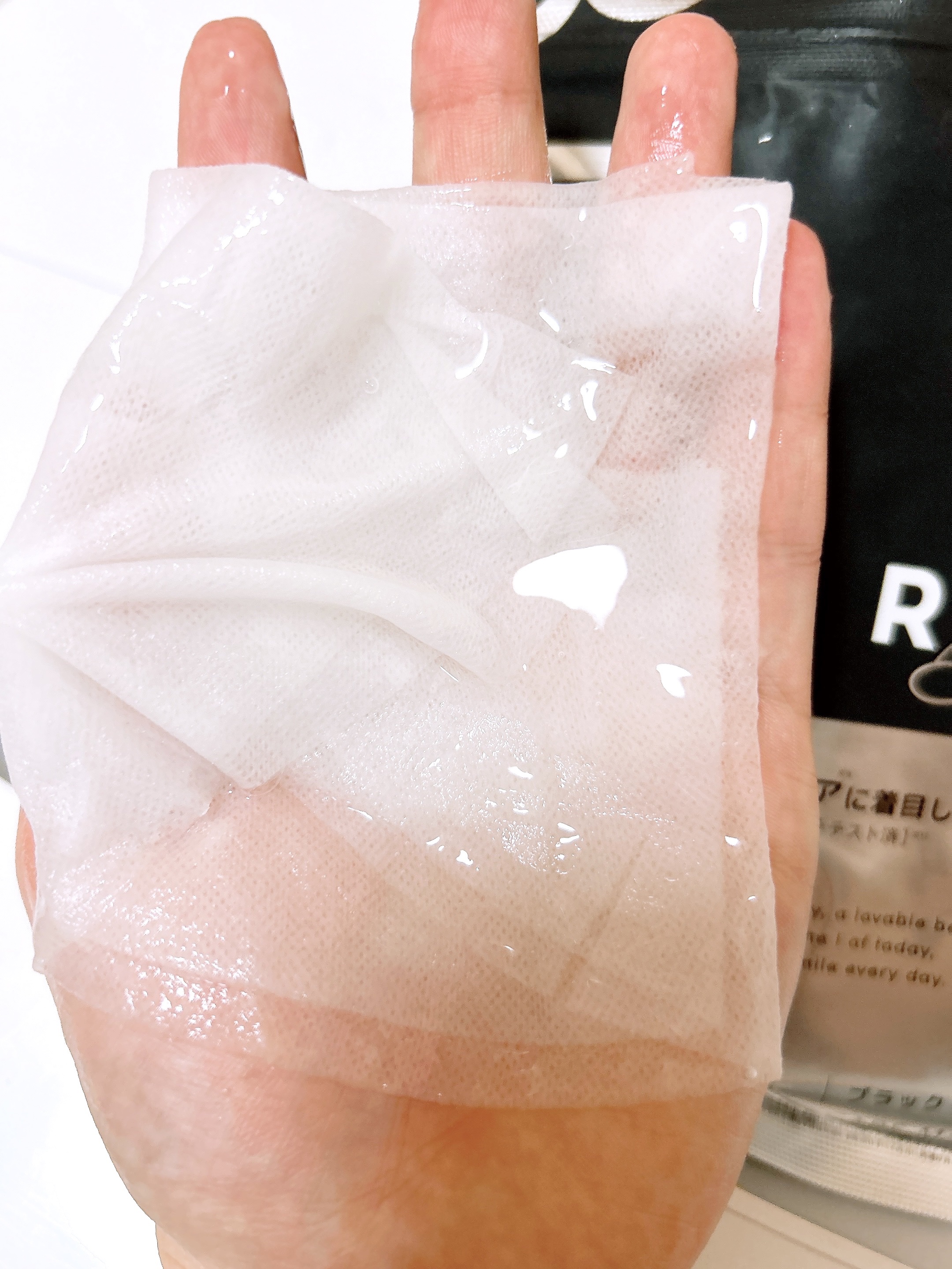 リズム べース デイリーケアマスク（ブラック）/RISM/シートマスク・パックを使ったクチコミ（3枚目）