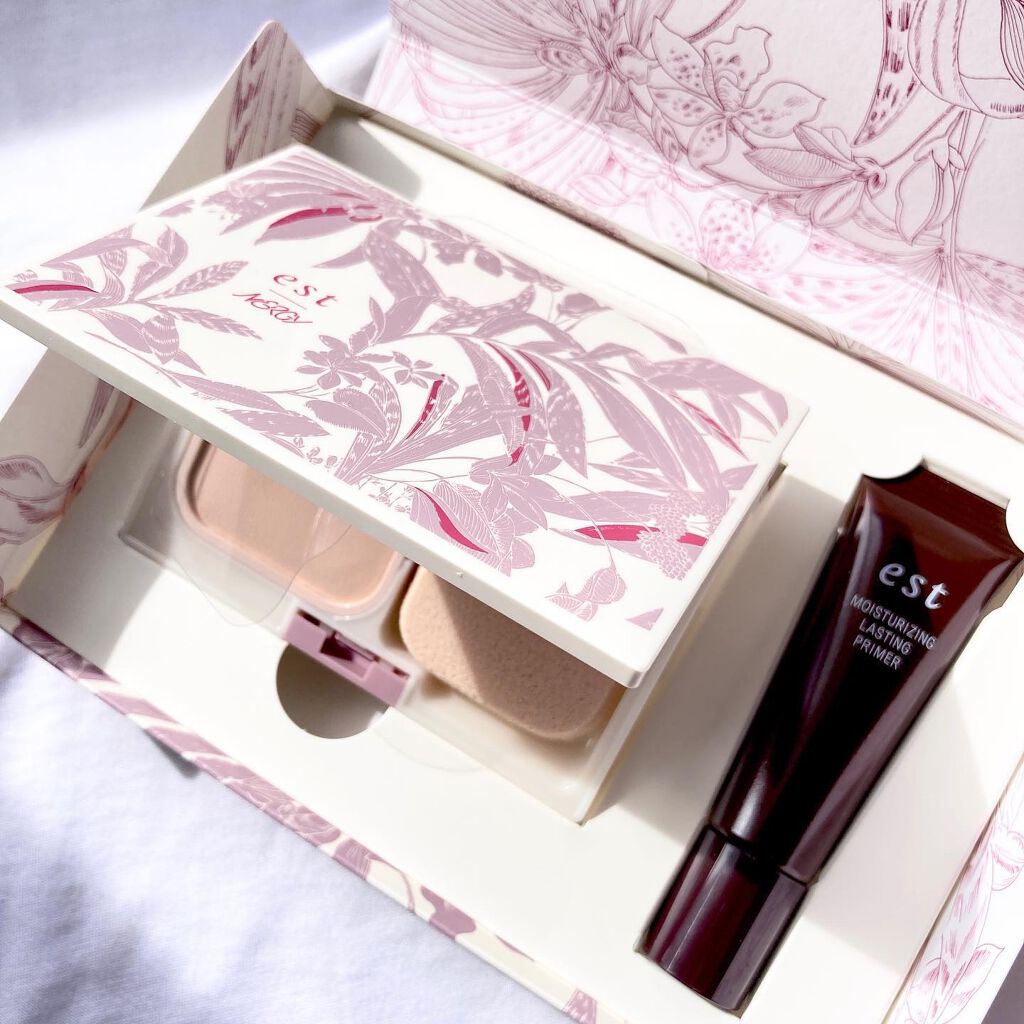 限定コンパクトケース＆プライマーセット/est/メイクアップキットを使ったクチコミ（2枚目）
