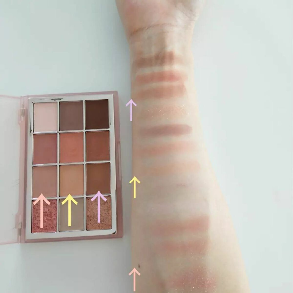 ソフトブラーリングアイパレット 04.コーラルブラーリング/wakemake/アイシャドウパレットを使ったクチコミ（3枚目）