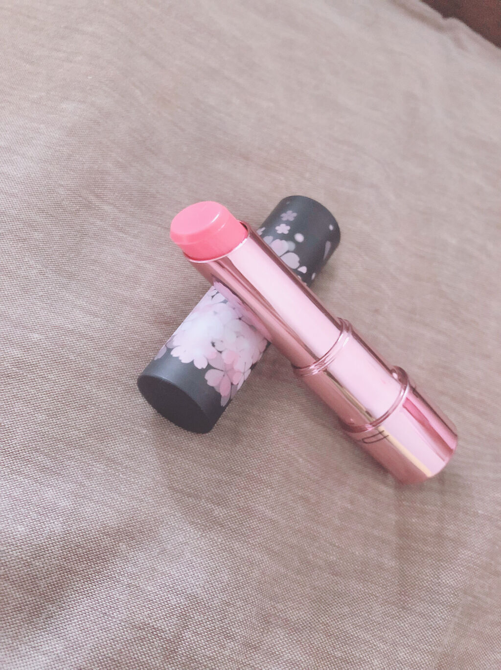 グロー プレイ リップ バーム M·A·C BLACK CHERRY/M・A・C/リップケアを使ったクチコミ（2枚目）