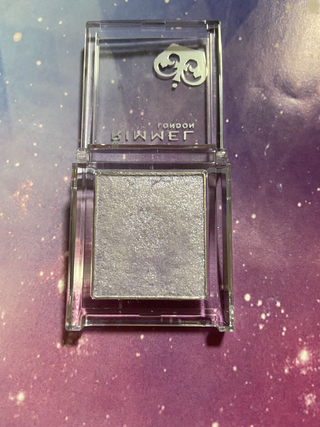 プリズム パウダーアイカラー/リンメル ロンドン/単色アイシャドウを使ったクチコミ（2枚目）