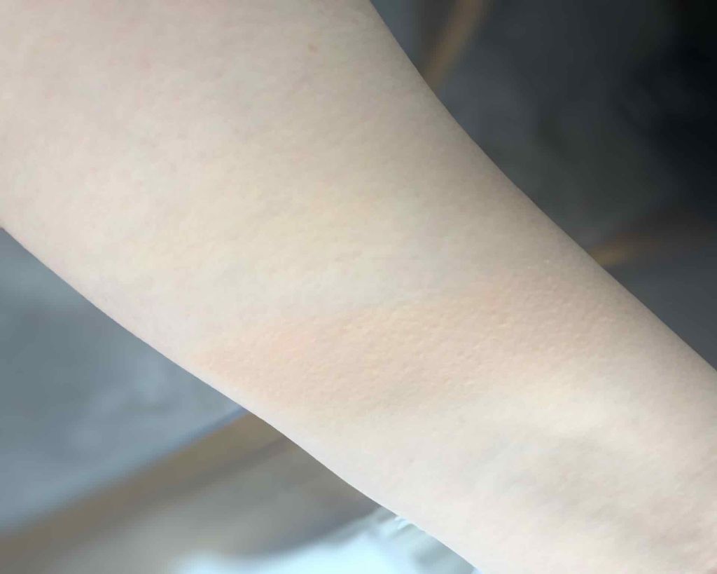 エッセンシャル スキン ヌーダー クッション/JUNG SAEM MOOL/クッションファンデーションを使ったクチコミ（2枚目）