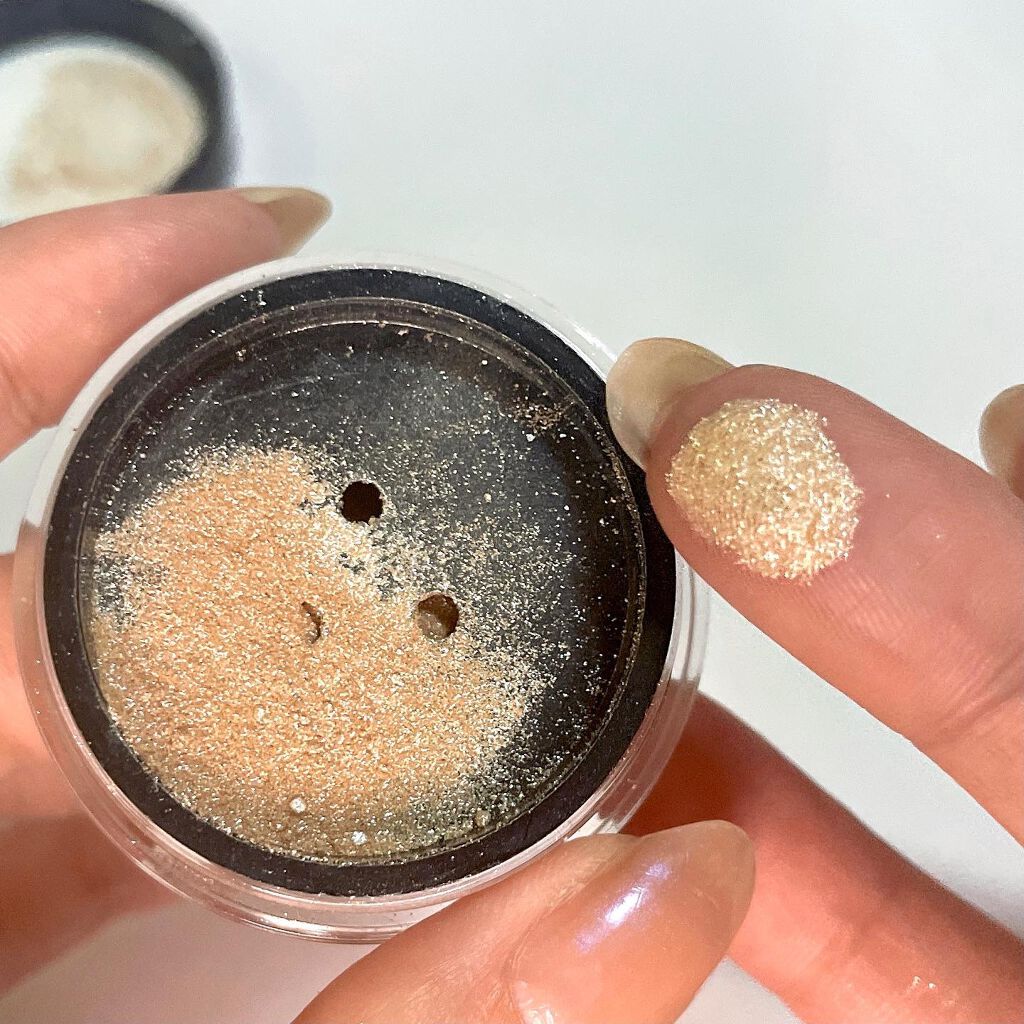 MegaGlo Loose Highlighting Powder/wet 'n' wild/ルースパウダーを使ったクチコミ(5枚目)