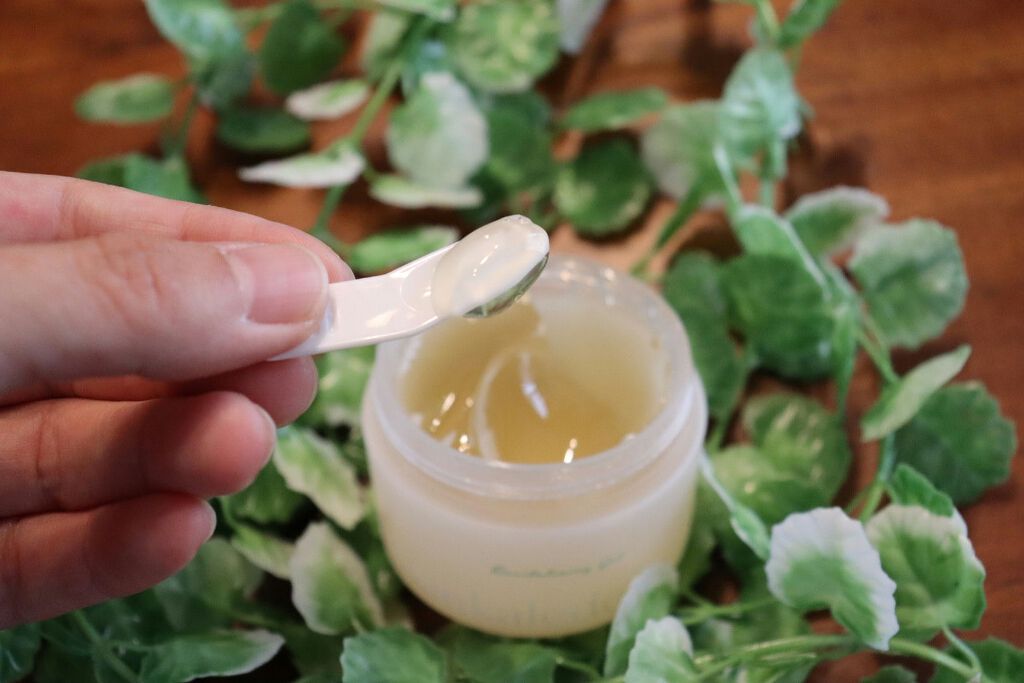 リバイタライジング濃密ジェル/スキンケールド/オールインワン化粧品を使ったクチコミ（2枚目）