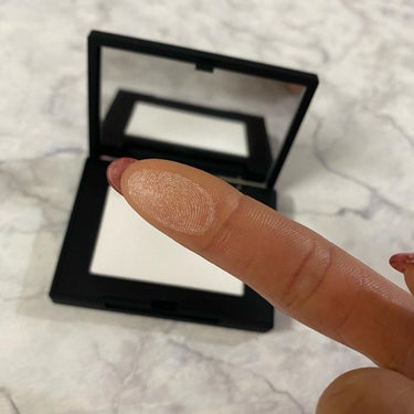 ライトリフレクティングセッティングパウダー　プレスト　N/NARS/プレストパウダーを使ったクチコミ（2枚目）