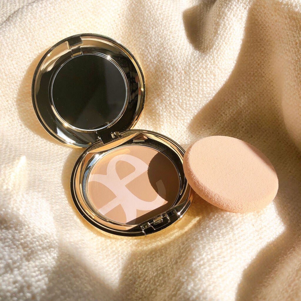 ファイン ヴェルヴェティ ファンデーション/Elégance/パウダーファンデーションを使ったクチコミ(1枚目)