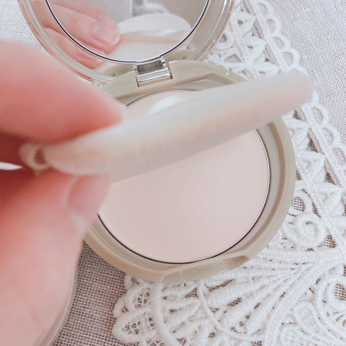 マシュマロフィニッシュパウダー ~Abloom~/キャンメイク/プレストパウダーを使ったクチコミ(5枚目)