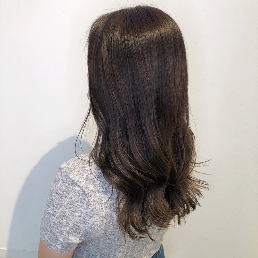 田中みづき on LIPS 「💐希奈ちゃん来てくれました♡...🕊🤎半年ぶりくらいのカラーだ..」(1枚目)