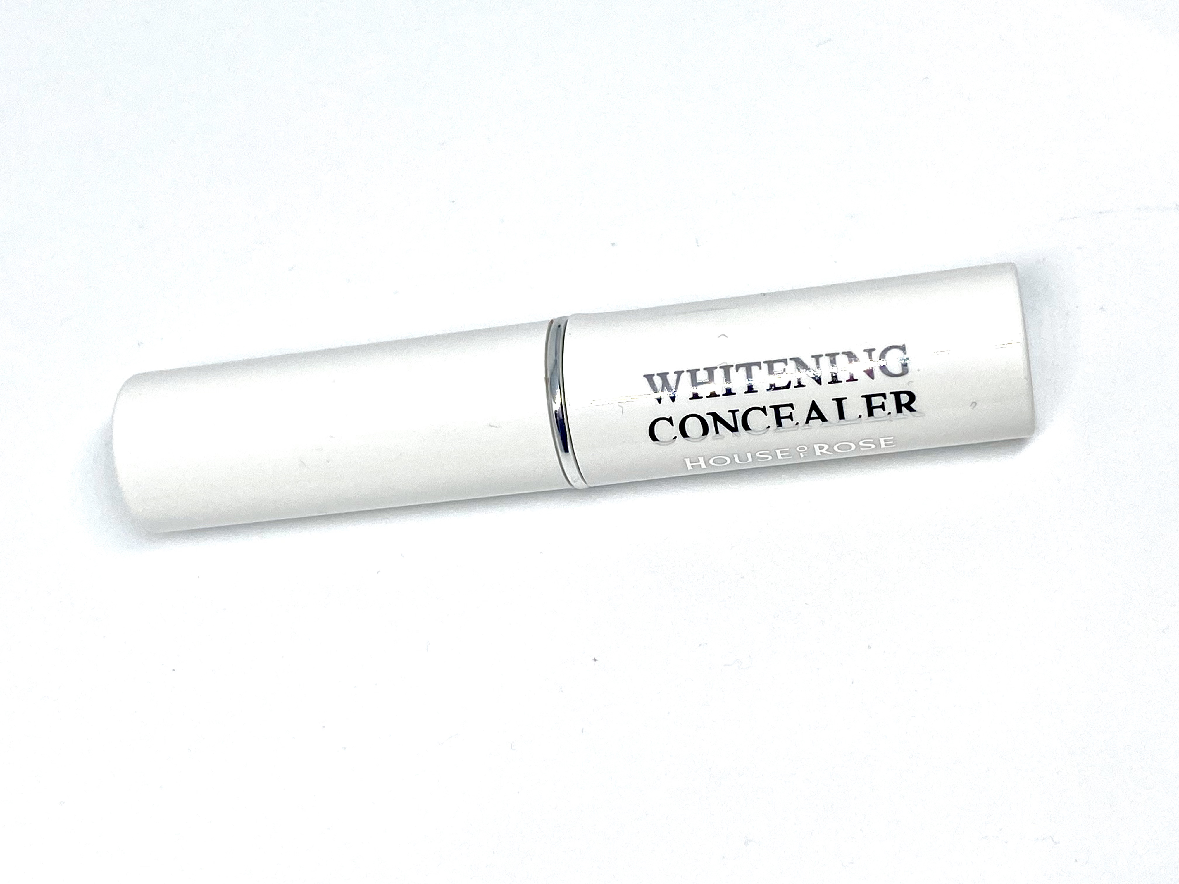 アミュールシフォン ホワイトニングコンシーラー/ハウス オブ ローゼ/スティックコンシーラーを使ったクチコミ（1枚目）