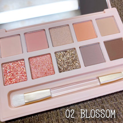 アイモーメント10色パレット 8g/THE FACE SHOP/アイシャドウパレットを使ったクチコミ(3枚目)