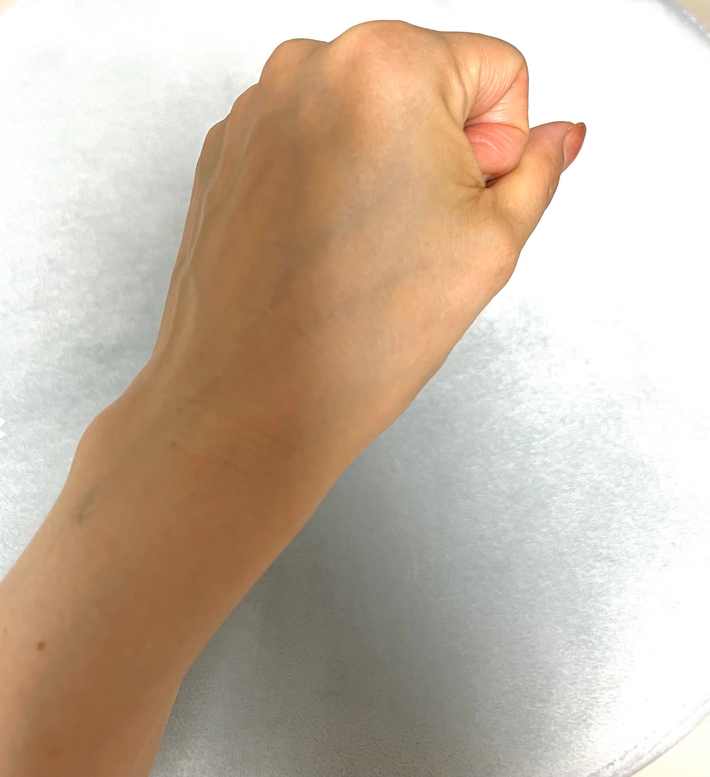 エアリーフィットサンスティック/KAHI/日焼け止めスティックを使ったクチコミ(3枚目)