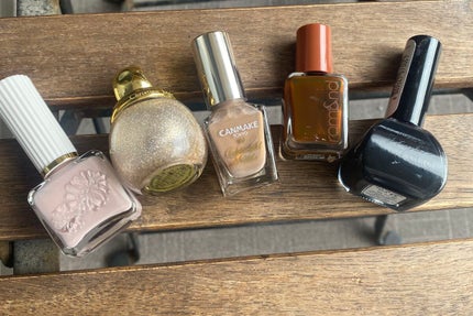 カラフルネイルズ/キャンメイク/マニキュアを使ったクチコミ(4枚目)