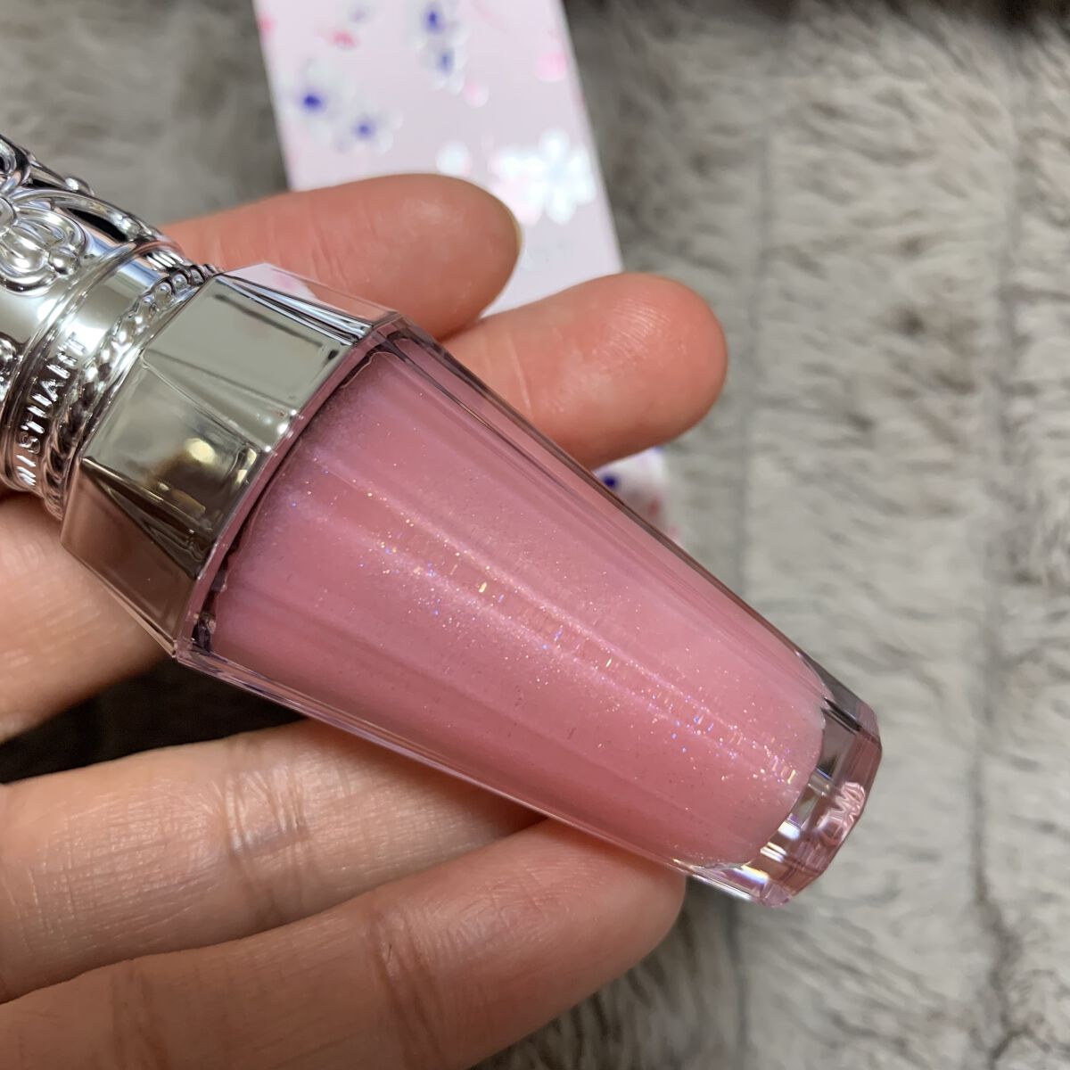 ジルスチュアート　クリスタルブルーム　リップブーケ セラム 101 gardenia sparkle（限定色）/JILL STUART/リッププランパーを使ったクチコミ（2枚目）