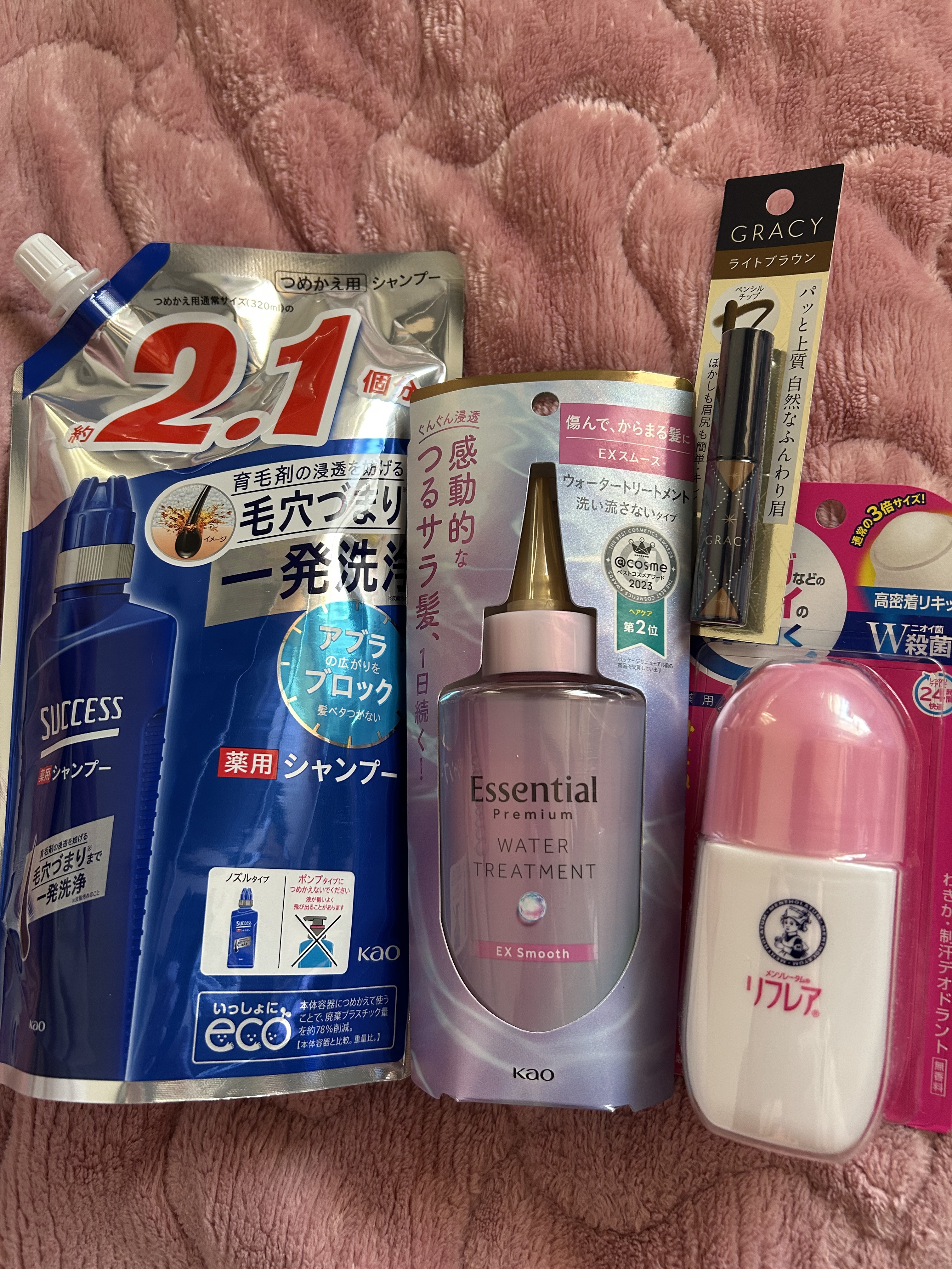 チップオン パウダーアイブロウ BR761 ライトブラウン/グレイシィ/パウダーアイブロウを使ったクチコミ（1枚目）