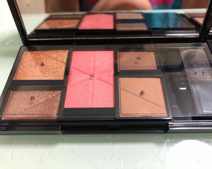 ディメンショナルパレット/KATE/メイクアップキットを使ったクチコミ(3枚目)