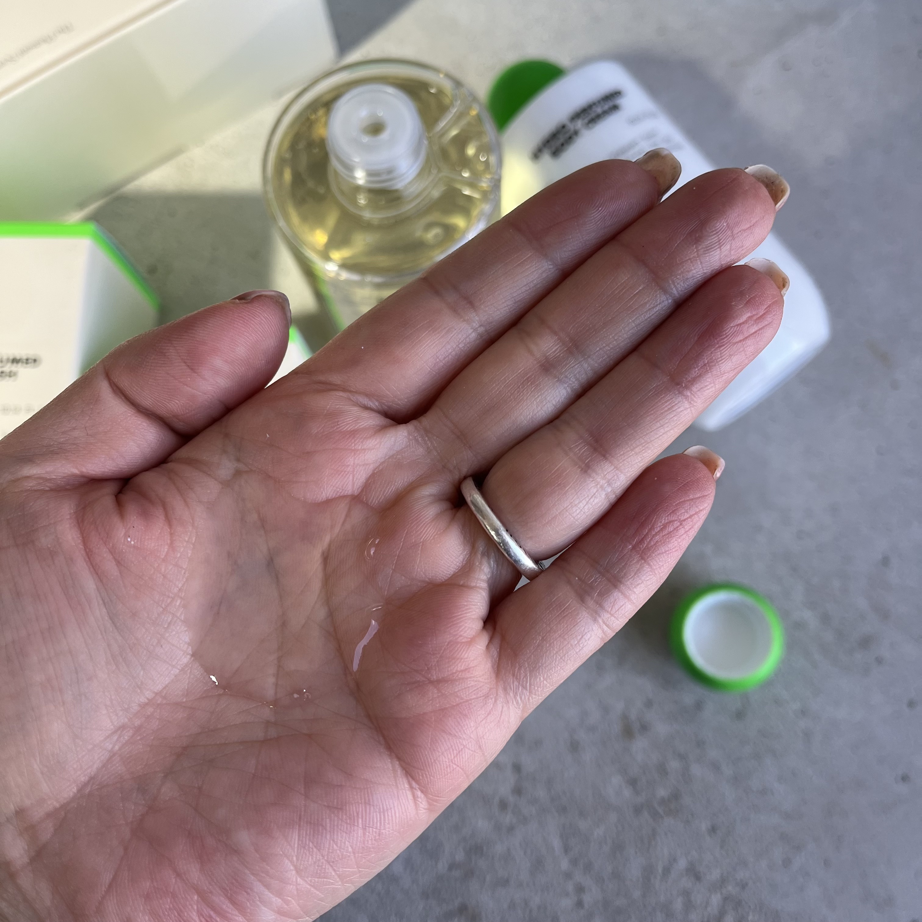 HYDRO PERFUMED BODY CREAM/Tender garden/ボディクリームを使ったクチコミ（3枚目）