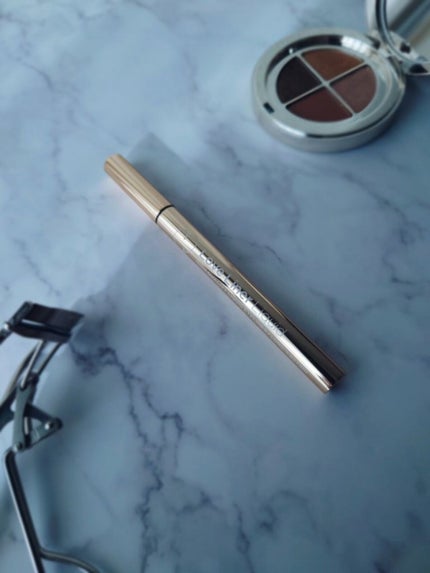 リキッドアイライナーR4/ラブ・ライナー/リキッドアイライナーを使ったクチコミ(2枚目)