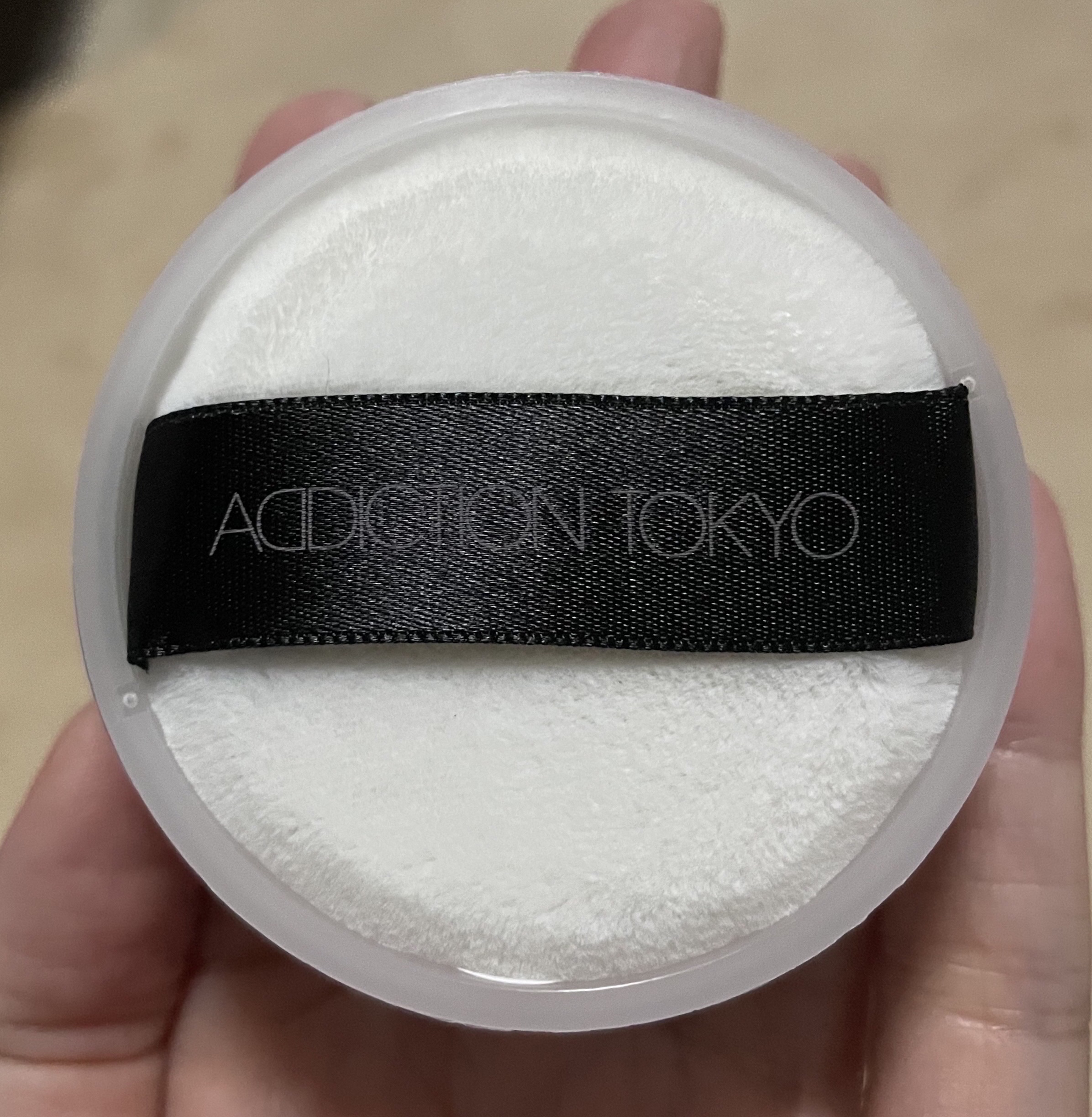インビジブル エッセンス ルースパウダー トランスルーセント /ADDICTION/ルースパウダーを使ったクチコミ（3枚目）