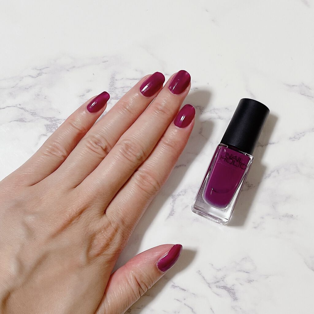 ネイルホリック Mode color PU105/ネイルホリック/マニキュアを使ったクチコミ（2枚目）