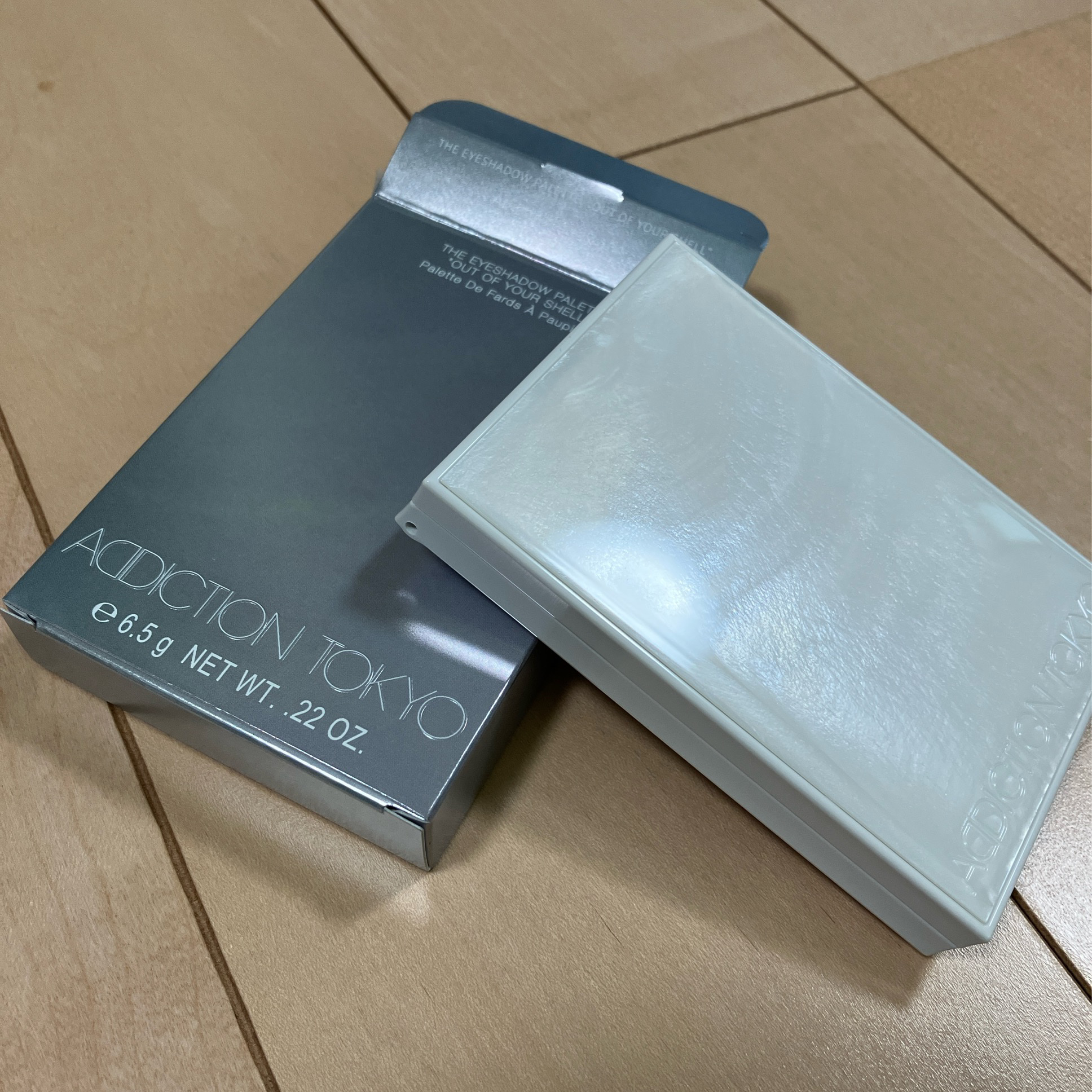 アディクション ザ アイシャドウ パレット “アウト オブ ユア シェル”/ADDICTION/アイシャドウパレットを使ったクチコミ（1枚目）