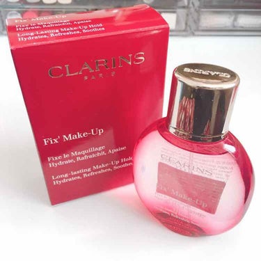 フィックス メイクアップ/CLARINS/ミスト状化粧水を使ったクチコミ（1枚目）