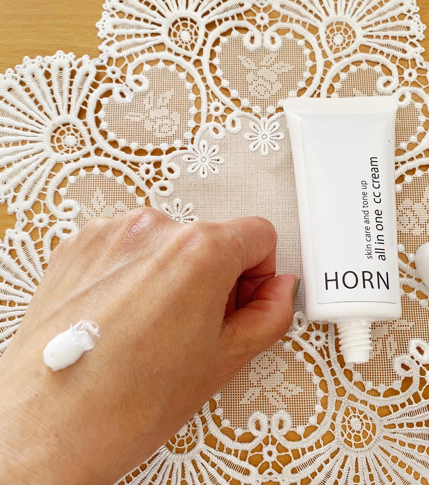 オールオインワンCCクリーム/HORN/化粧下地を使ったクチコミ（2枚目）