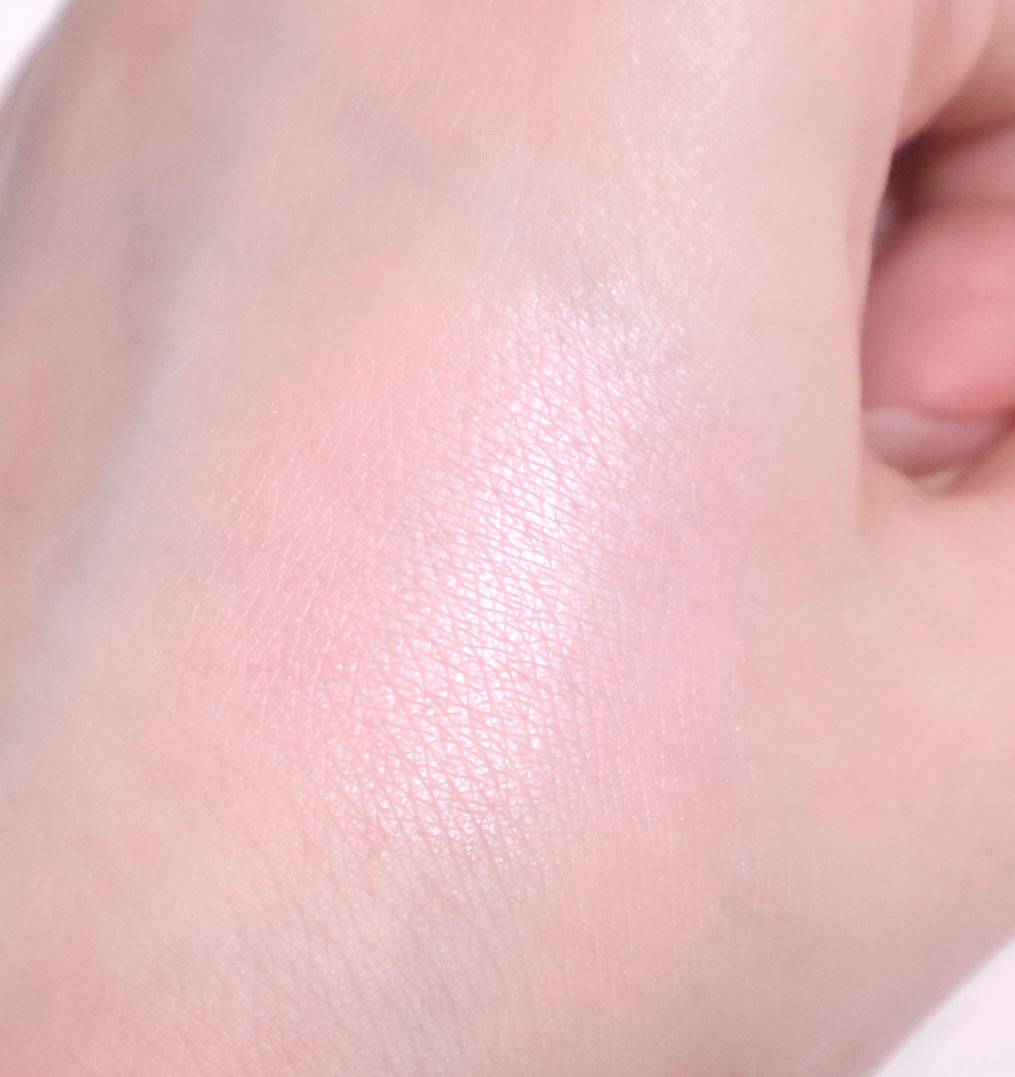 ラブシルクブラッシュ/Laka/パウダーチークを使ったクチコミ(2枚目)