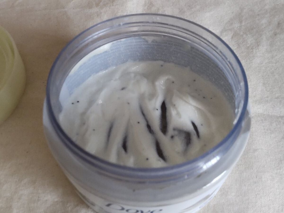 ダヴ ふわとろ クリーミースクラブ キウイ&アロエ/ダヴ/ボディスクラブを使ったクチコミ(3枚目)