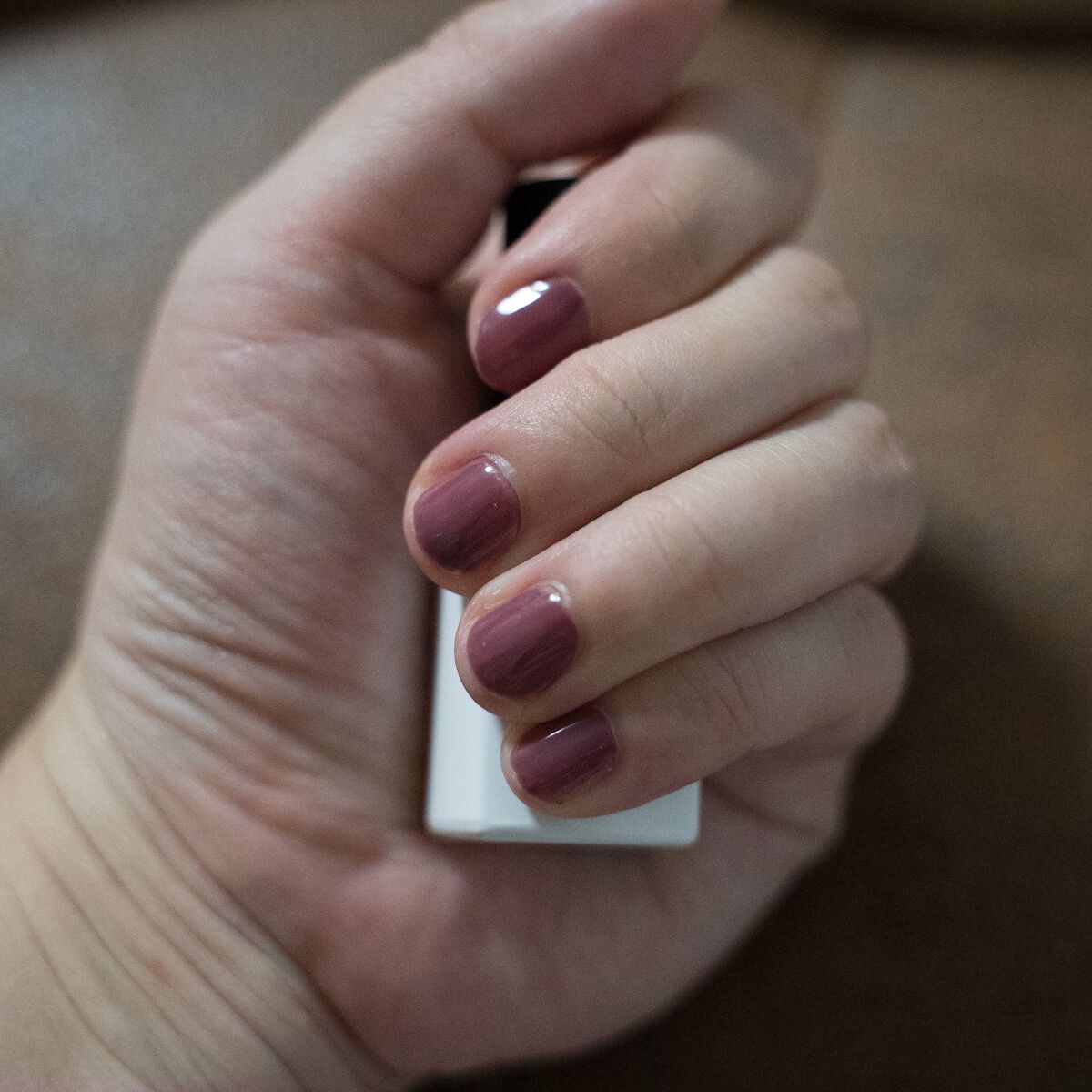 ウィークリージェル NE-117 ローズデビル(Rose Devil)/HOMEI/ジェルネイルを使ったクチコミ（2枚目）