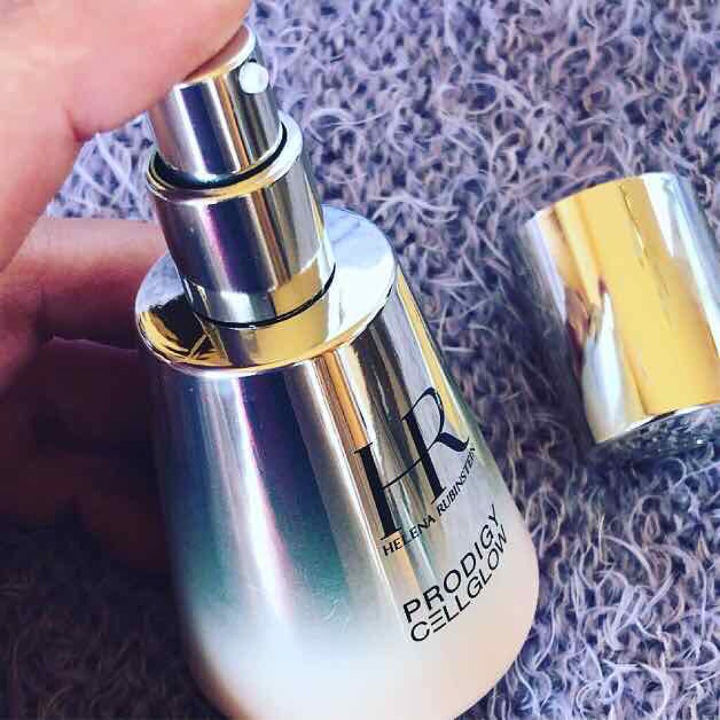 プロディジー CELグロウ エッセンス ファンデーション/HELENA RUBINSTEIN/リキッドファンデーションを使ったクチコミ(1枚目)