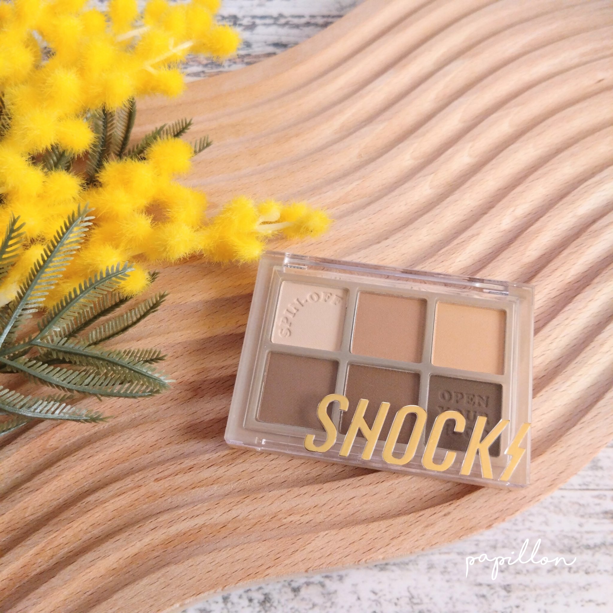 ザショッキングスピンオフパレット/TONYMOLY/アイシャドウパレットを使ったクチコミ（2枚目）