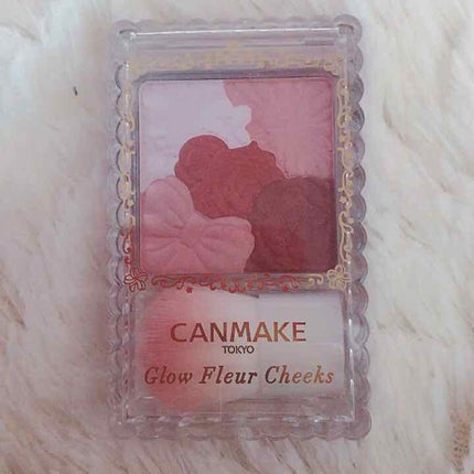 グロウフルールチークス/キャンメイク/パウダーチークを使ったクチコミ(1枚目)