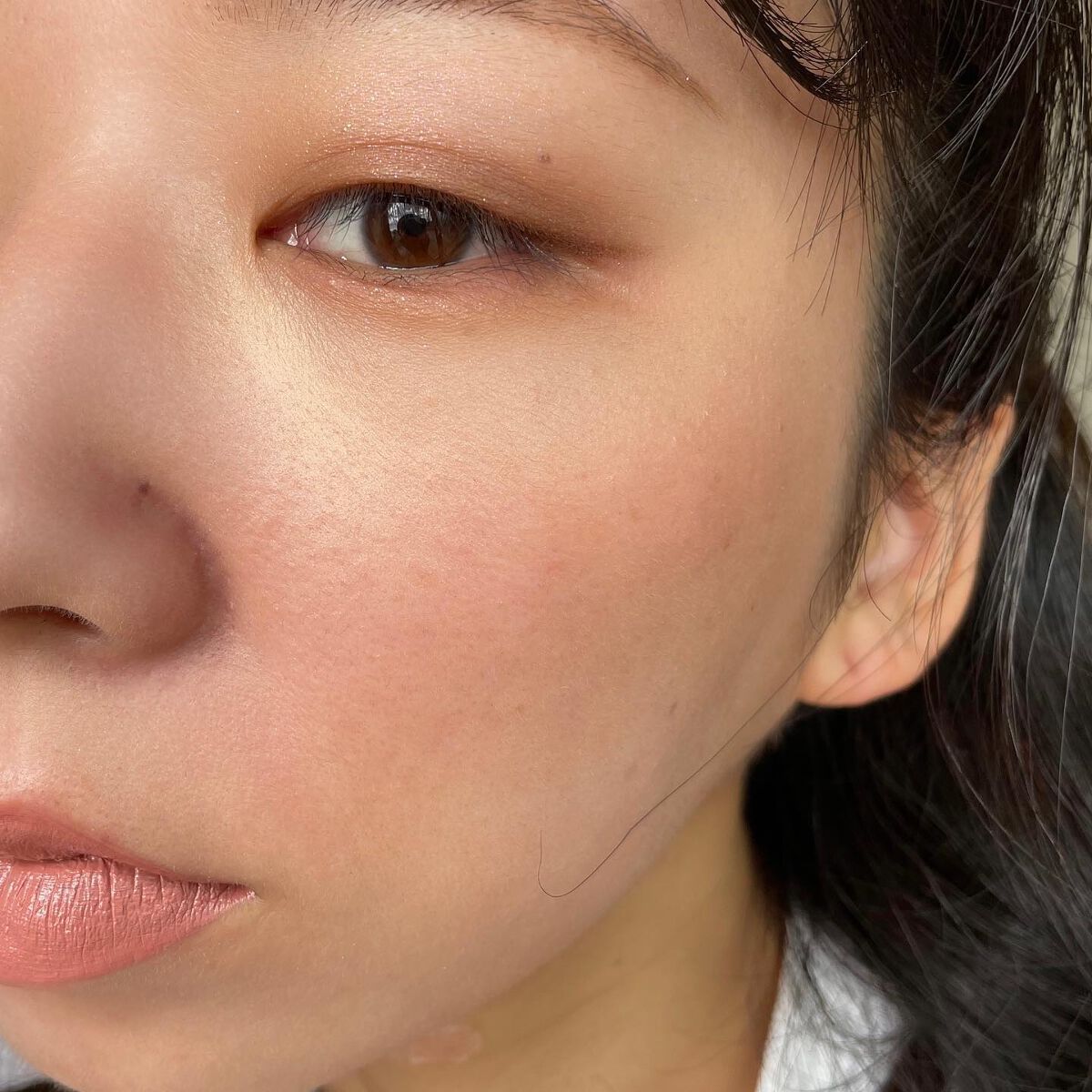 ダズルシャドウ/M・A・C/単色アイシャドウを使ったクチコミ(5枚目)