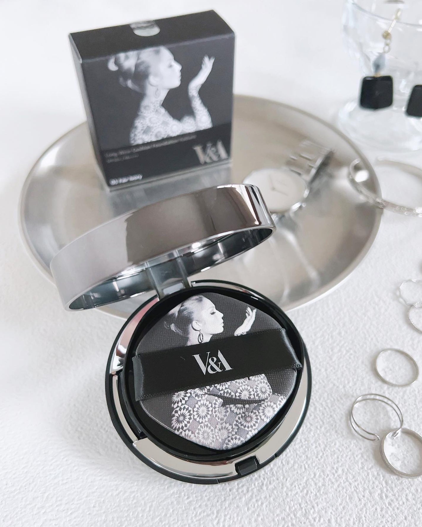 ロングウェアクッションファンデーション/V&Aビューティー/クッションファンデーションを使ったクチコミ(1枚目)