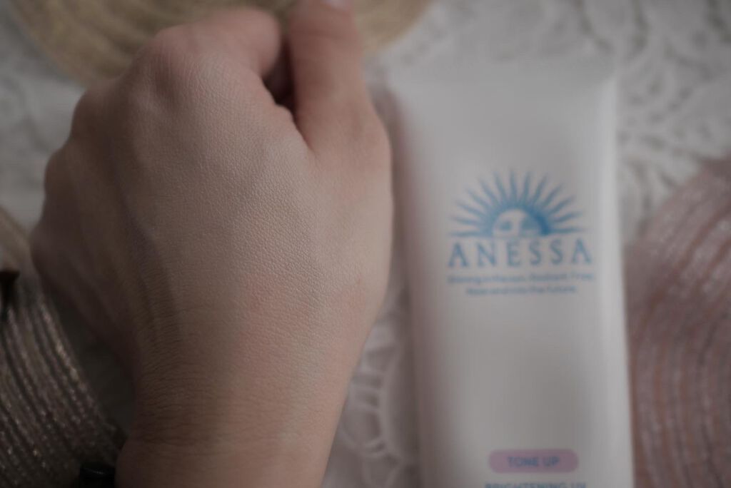 ブライトニングUV ジェル/アネッサ/化粧下地を使ったクチコミ(4枚目)