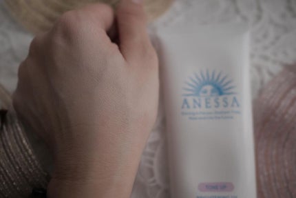 ブライトニングUV ジェル/アネッサ/化粧下地を使ったクチコミ(4枚目)