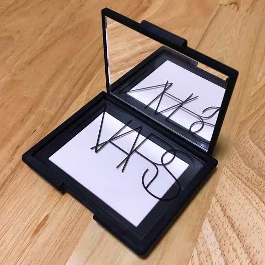 ライトリフレクティングセッティングパウダー　プレスト　N/NARS/プレストパウダーを使ったクチコミ（1枚目）