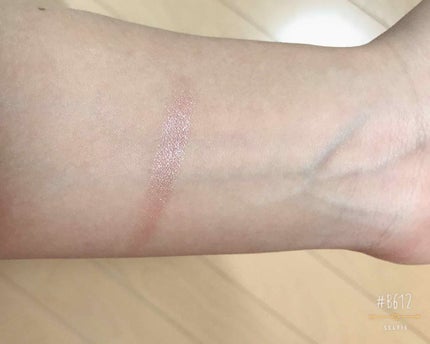 アイコニックルック アイシャドウ/JILL STUART/単色アイシャドウを使ったクチコミ(4枚目)