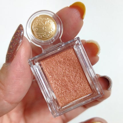 シャドーカスタマイズ/MAJOLICA MAJORCA/単色アイシャドウを使ったクチコミ(4枚目)