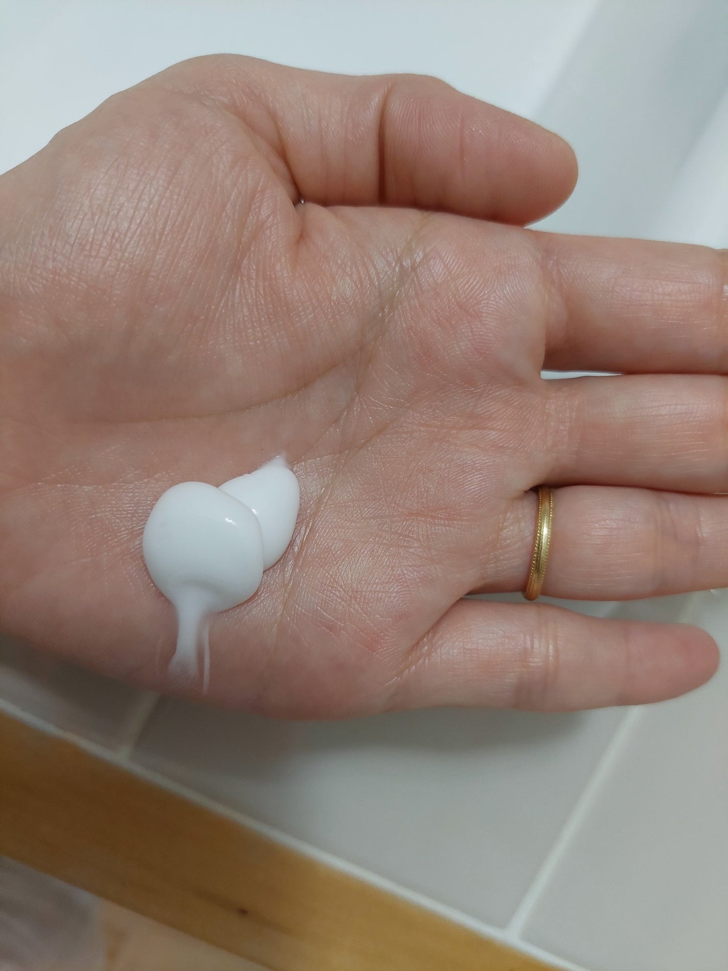 オイルトリートメント #ディープモイストヘアクリーム/ルシードエル/ヘアオイルを使ったクチコミ(3枚目)