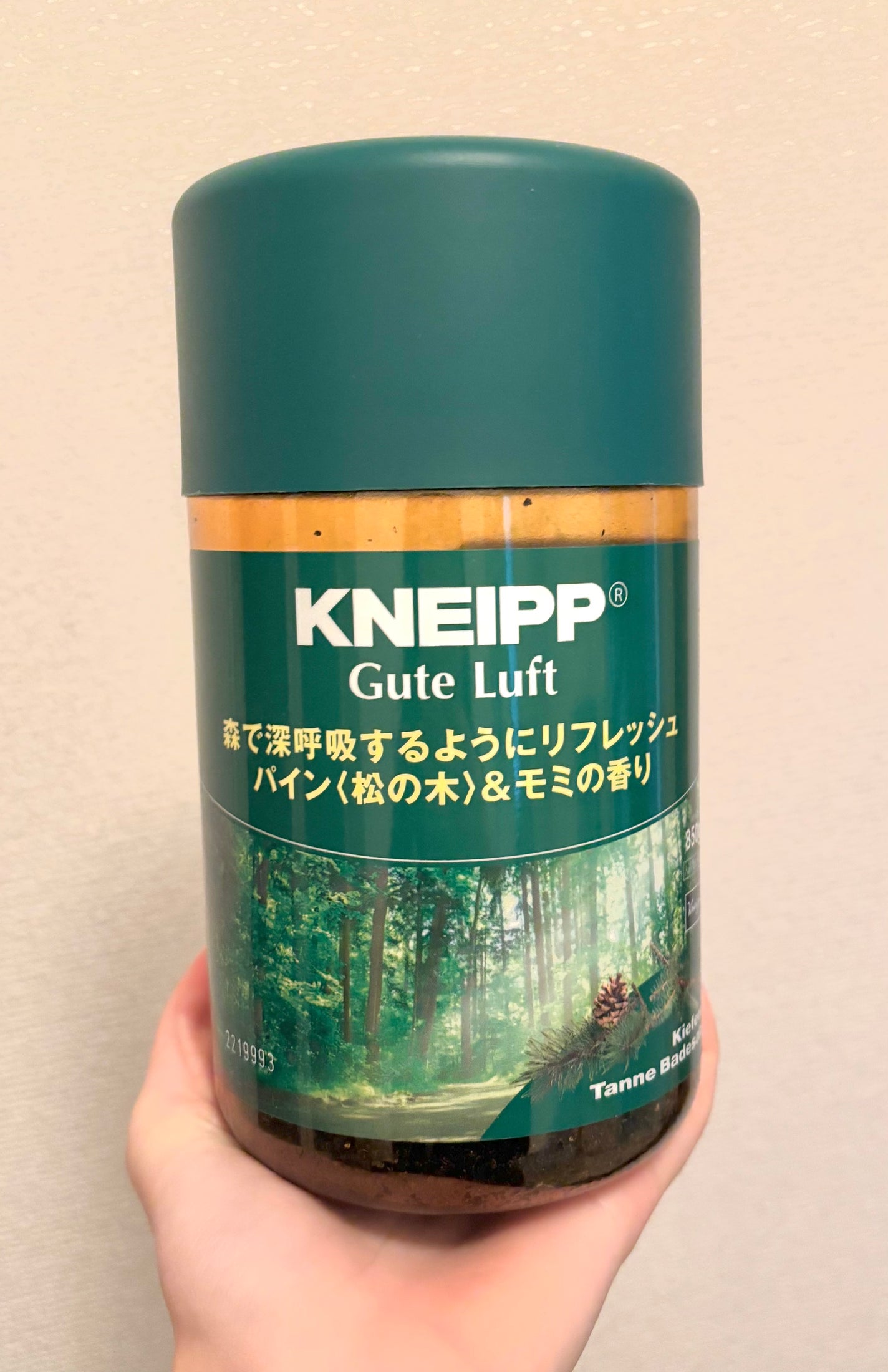 クナイプ グーテルフト バスソルト パイン<松の木>&モミの香り/クナイプ/無機塩系入浴剤を使ったクチコミ(1枚目)