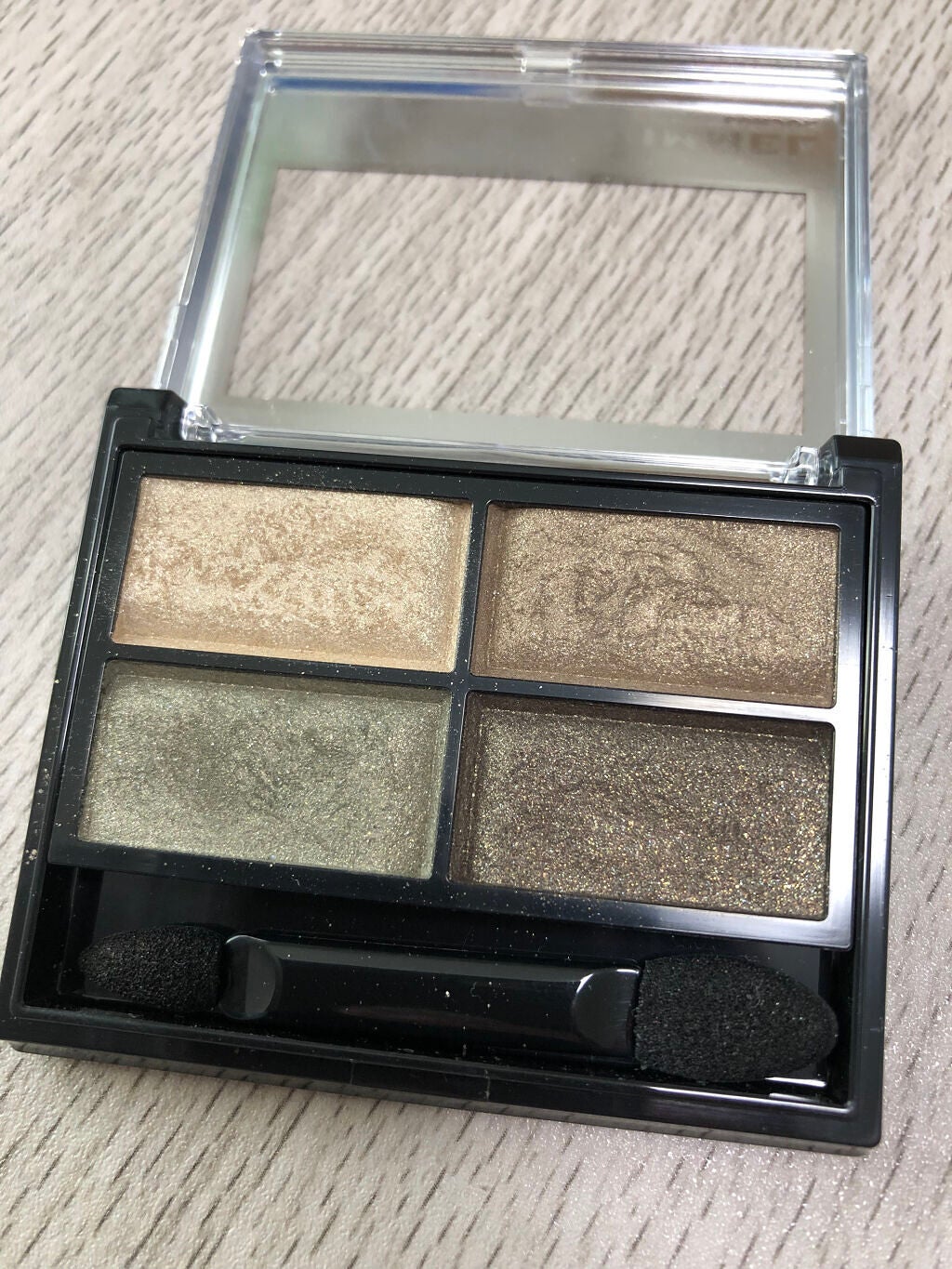 ロイヤルヴィンテージ アイズ/リンメル ロンドン/アイシャドウパレットを使ったクチコミ(2枚目)