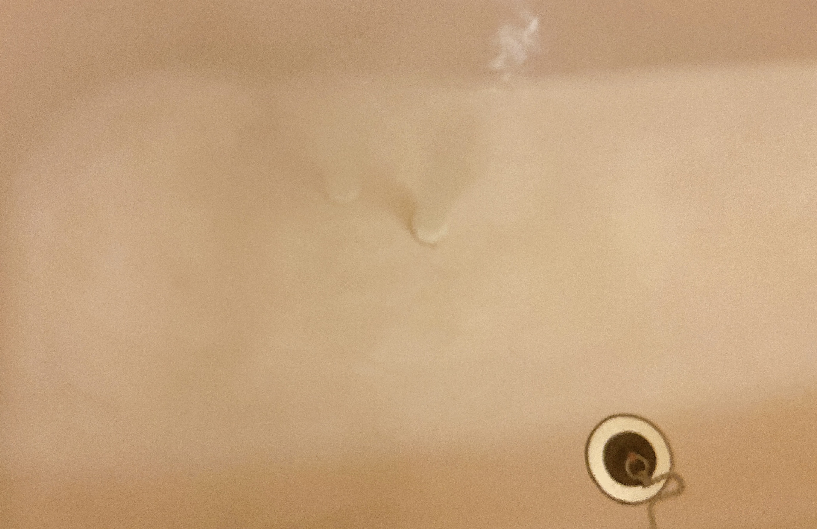 バブ あふれるのはきっと、お湯だけじゃない たくらみ シトラス＆ウッディの香り/バブ/炭酸系入浴剤を使ったクチコミ（3枚目）