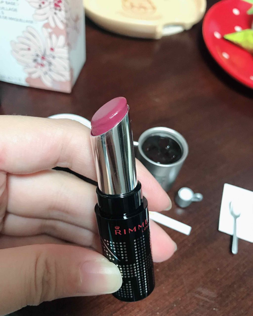 ラスティングフィニッシュ クリーミィ リップ/リンメル ロンドン/口紅を使ったクチコミ(1枚目)