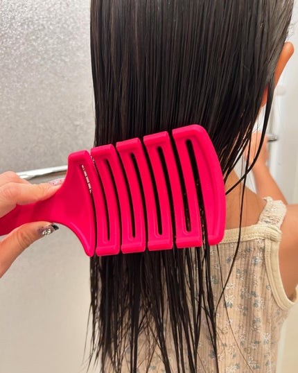 フレックスドライ パドルブラシ ピンク/ウェットブラシ/ヘアブラシを使ったクチコミ(7枚目)