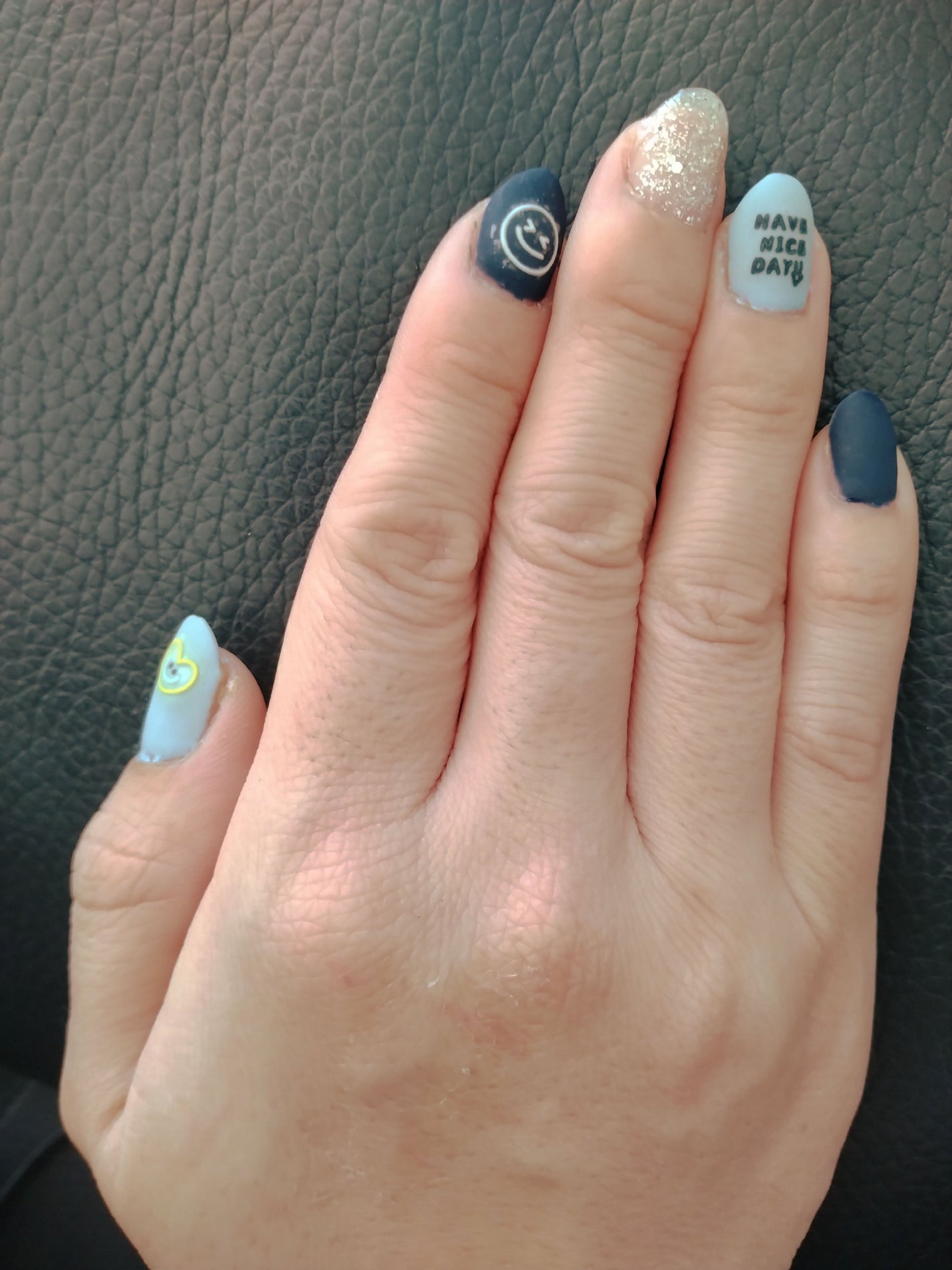 ジェルネイル(ライト対応)/セリア/ジェルネイルを使ったクチコミ(4枚目)